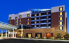 Hyatt Place Garden City